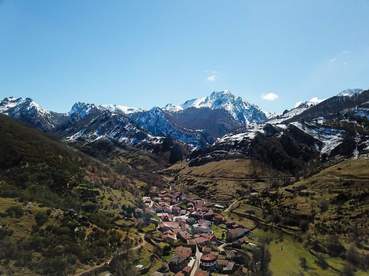 El Hayedo De Argovejo Villa Esterno foto